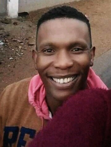 Ipoundhard, 37 Randfontein, Gauteng, South Africa