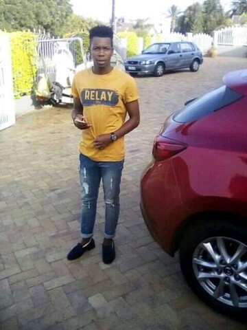 Lesedy, 27 Cape Town, Western Cape, South Africa