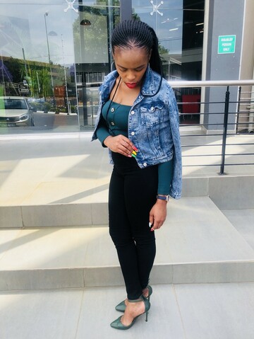 kaytee2, 34 Johannesburg South, Gauteng, South Africa