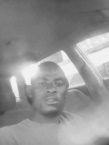 Dizz, 36 Soweto, Gauteng, South Africa