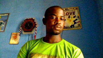 Derrickfosu4, 39 Clarens, Free State, South Africa