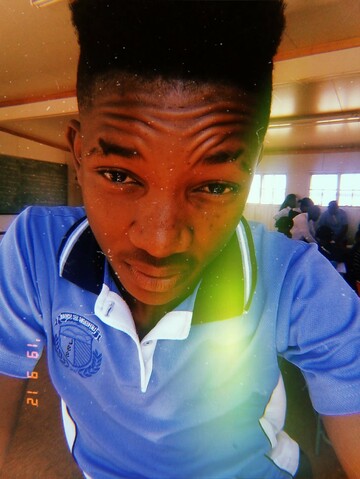 Lonwabo2, 23 Soweto, Gauteng, South Africa