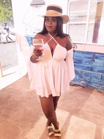 Moratwa, 27 Rustenburg, North West, South Africa