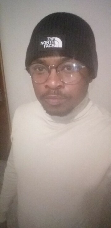 Vince Brown, 33 Mafikeng, North West, South Africa