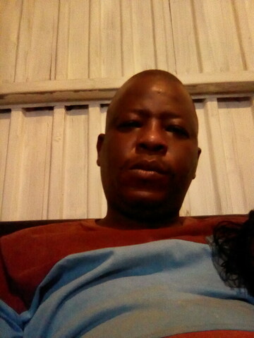 Mr tjee, 43 Soshanguve, Gauteng, South Africa