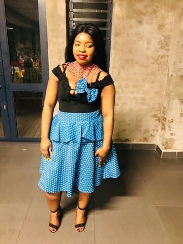 Sinono, 27 Cape Town, Western Cape, South Africa