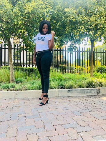 MsEasy, 33 Johannesburg, Gauteng, South Africa