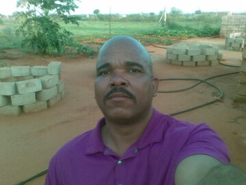 CHIEF HENNIE, 50 Kempton Park, Gauteng, South Africa