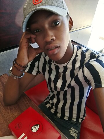 Prada, 27 Uitenhage, Eastern Cape, South Africa