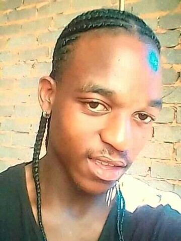 Davelixiouz196, 31 Lenasia, Gauteng, South Africa
