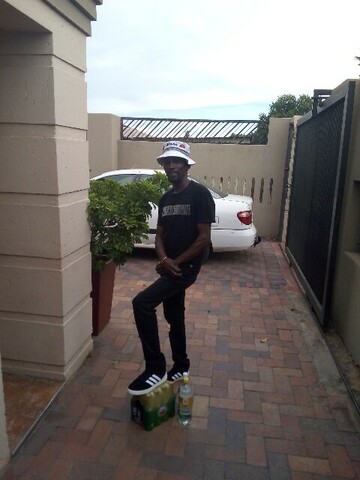 Aluwani, 41 Johannesburg South, Gauteng, South Africa