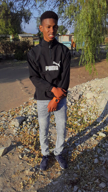 Man Tee, 23 Rustenburg, North West, South Africa