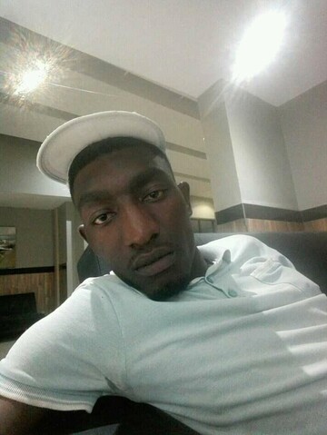 Em kay, 32 Soweto, Gauteng, South Africa