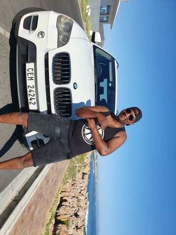 Dicker1, 37 Gordons Bay, Western Cape, South Africa