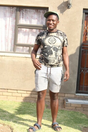 paully, 35 Randburg, Gauteng, South Africa