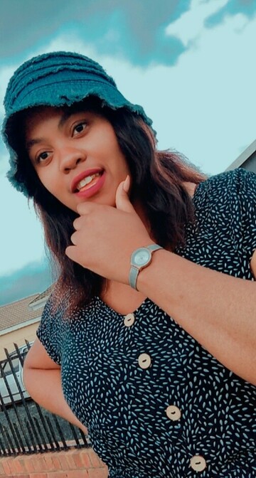 Slungile, 28 Rustenburg, North West, South Africa