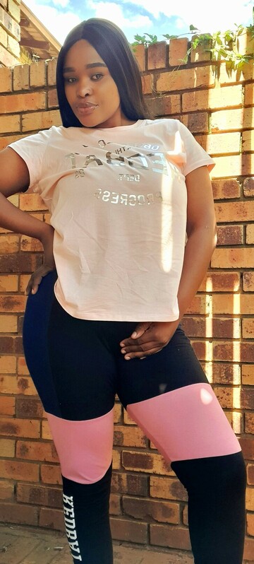 Zee776, 35 Randfontein, Gauteng, South Africa