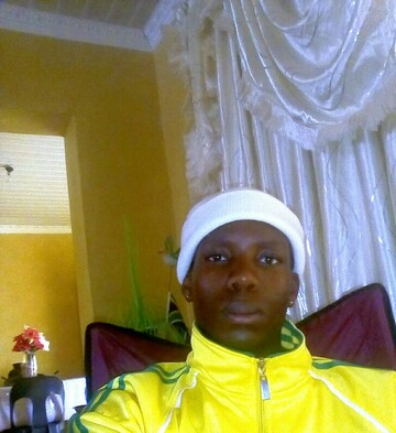 jonas, 26 Vosloorus, Gauteng, South Africa