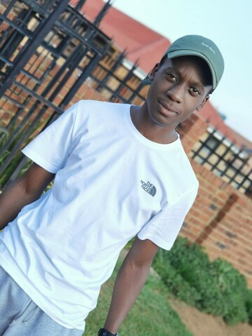 Sfsmbatha, 25 Soweto, Gauteng, South Africa