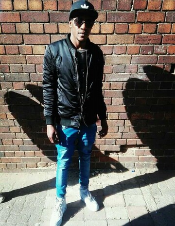 Finch, 30 Pretoria, Gauteng, South Africa