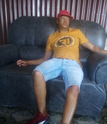 Molifi, 41 Vereeniging, Gauteng, South Africa