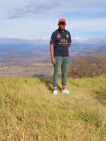 Senzo, 30 Johannesburg, Gauteng, South Africa