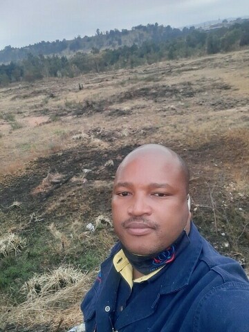 lechouza, 39 Kempton Park, Gauteng, South Africa