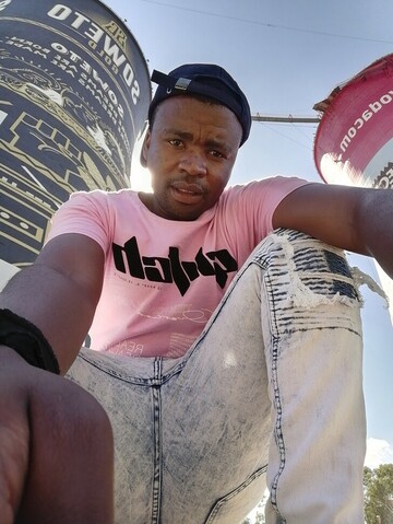 Mzukulu2, 27 Centurion, Gauteng, South Africa