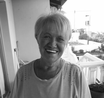 Jenni, 68 Uvongo, KwaZulu-Natal, South Africa
