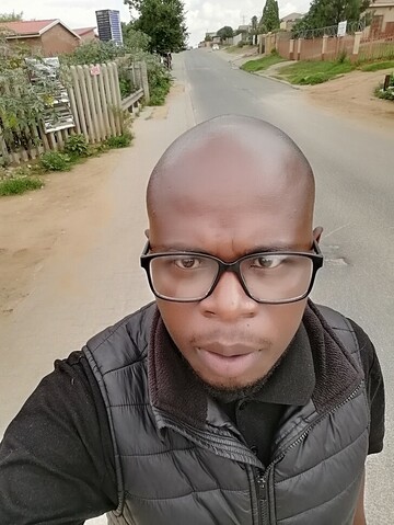Tsitso85, 40 Soweto, Gauteng, South Africa