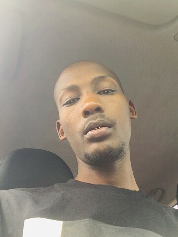 Simm, 32 Amanzimtoti, KwaZulu-Natal, South Africa