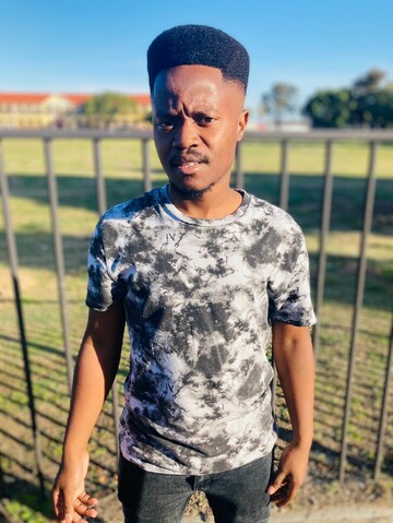 Lu-vhu-your 21, 25 Cape Town, Western Cape, South Africa