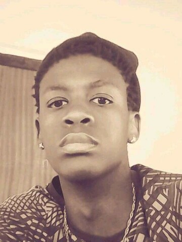 Dee Masters, 26 Rustenburg, North West, South Africa