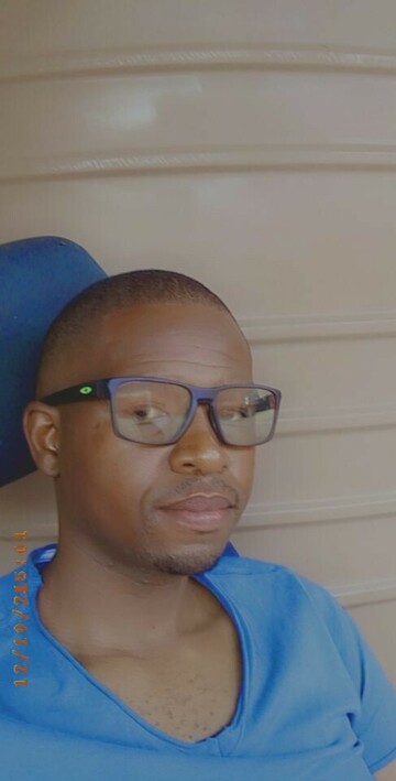 Tallanddark, 37 Evaton, Gauteng, South Africa