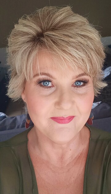 Suzzette, 58 Randburg, Gauteng, South Africa