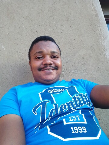 Cmollz, 32 Louis Trichardt, Limpopo, South Africa