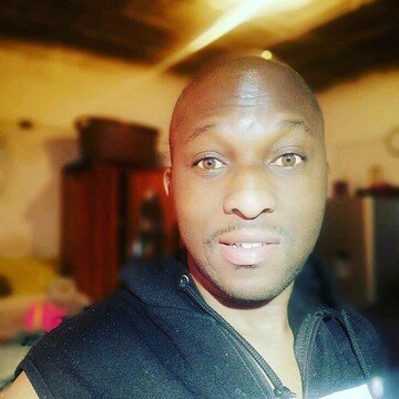 collenmwanza, 41 Roodepoort, Gauteng, South Africa