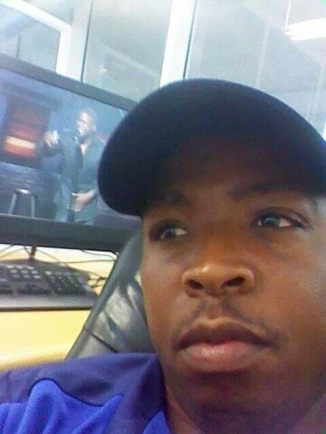 Tathobza, 37 Cape Town, Western Cape, South Africa