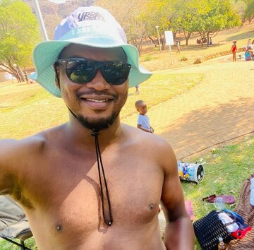 Tambo, 37 Vosloorus, Gauteng, South Africa
