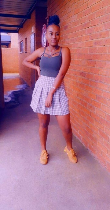 Mlondy, 27 Johannesburg, Gauteng, South Africa