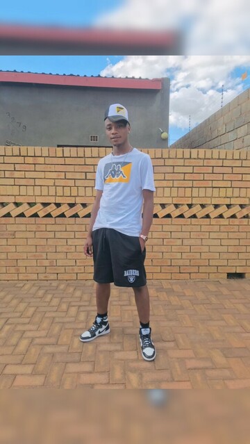 Glasgow, 23 Soweto, Gauteng, South Africa