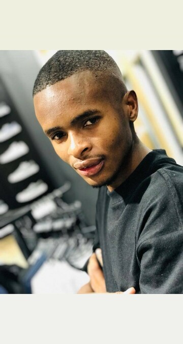 Kaayve, 28 Cape Town, Western Cape, South Africa