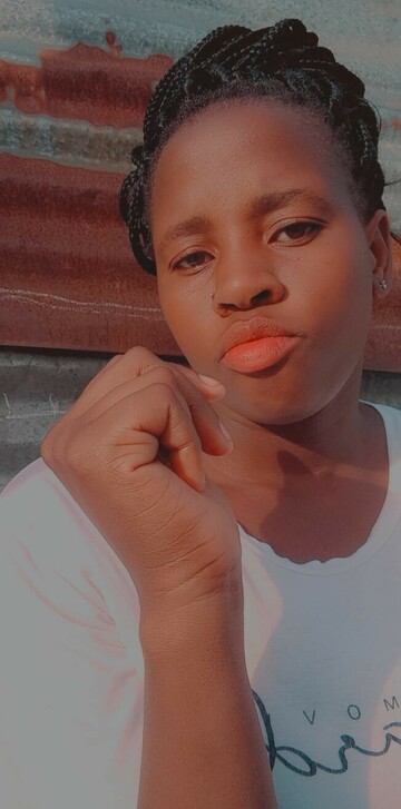 Zipho Riiri, 24 Cape Town, Western Cape, South Africa