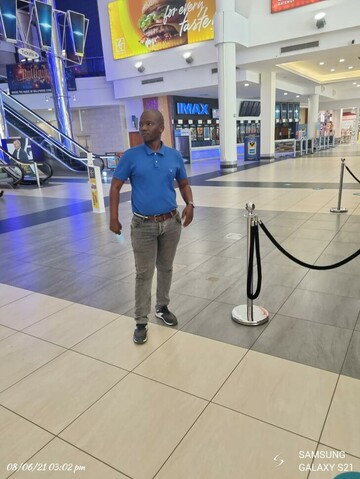 Qiniso, 44 Durban, KwaZulu-Natal, South Africa