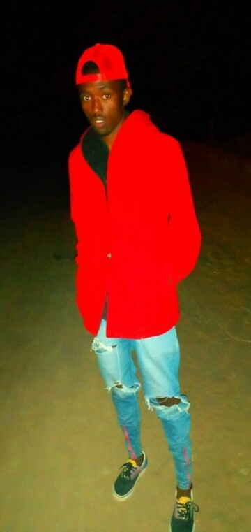 MaxTee, 28 Acornhoek, Mpumalanga, South Africa