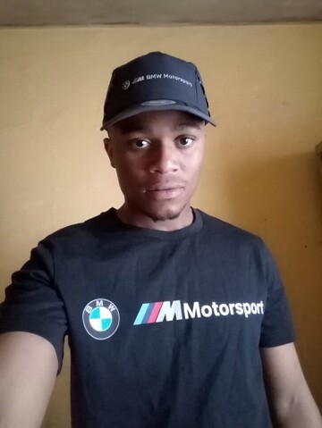 Mdu😎, 33 Vosloorus, Gauteng, South Africa