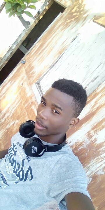 Gontse B, 23 Soshanguve, Gauteng, South Africa