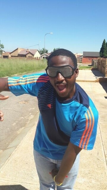 Zweli222, 33 Johannesburg South, Gauteng, South Africa