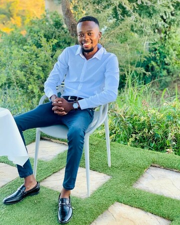 Dr Baloyi, 40 Vosloorus, Gauteng, South Africa