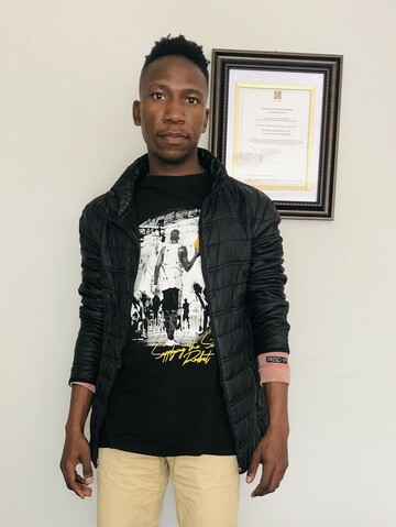 Abuti Phemelo, 34 Soweto, Gauteng, South Africa